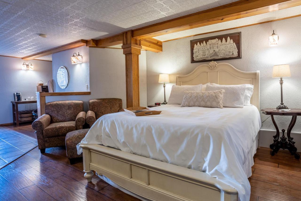 5 Ojo Inn Bed And Breakfast Eureka Springs Extérieur photo