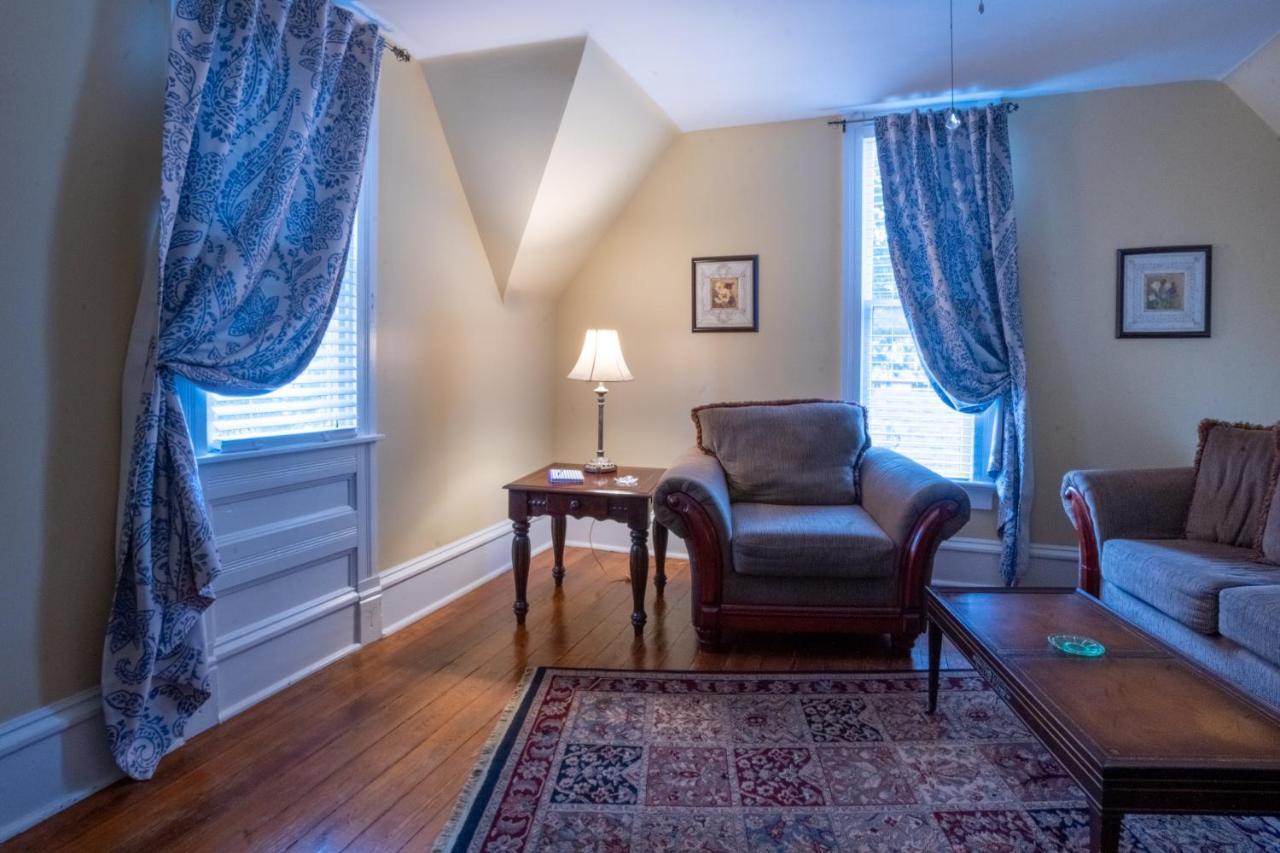 5 Ojo Inn Bed And Breakfast Eureka Springs Extérieur photo
