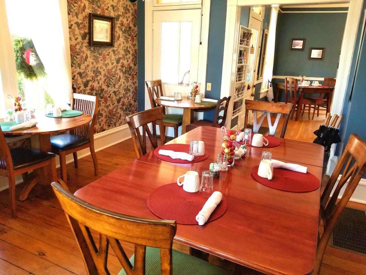 5 Ojo Inn Bed And Breakfast Eureka Springs Extérieur photo